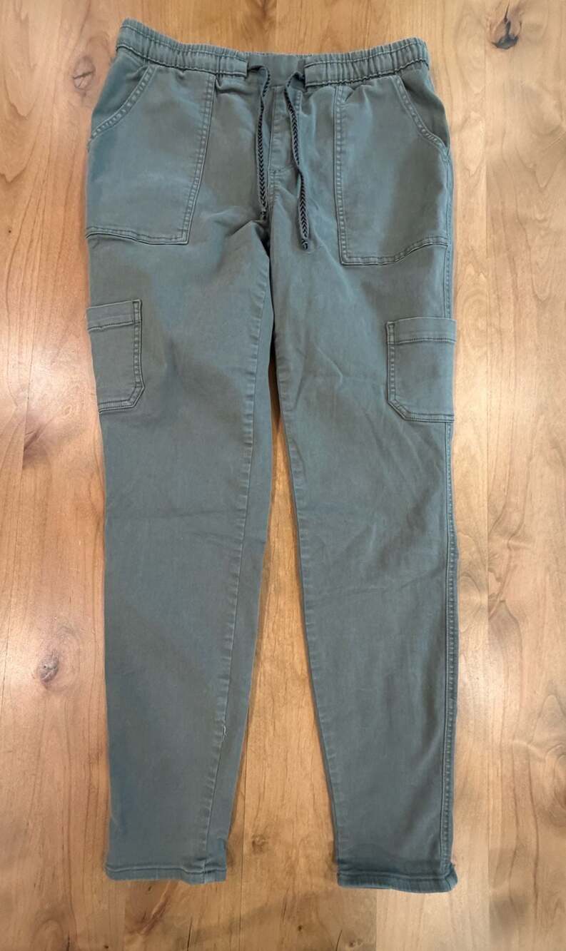 Maurices Olive Green Drawstring Cargo Jogger Pants Medium